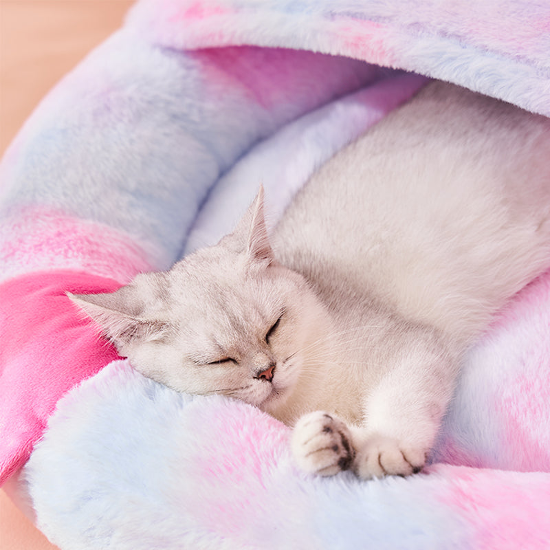 Enclosed Cat Bed For Pets To Sleep Warm In Winter