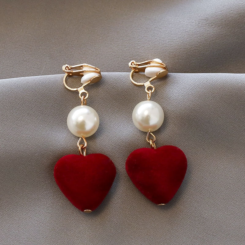 Fashion charm Creative pearl clip on Earrings Cute Handmade Earrings Womens ear clips Jewelry