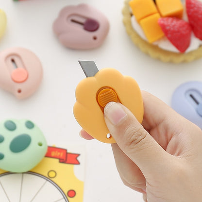 1 PC Cute Cartoon Cat Claw Retractable Paper Cutter Utility  Knives Stationery for School Office Home