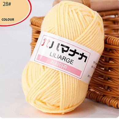 Milk Sweet Soft Cotton Baby Knitting Wool Yarn Thick Yarn Fiber Velvet Yarn Hand Knitting Wool Crochet Yarn for DIY Sweater