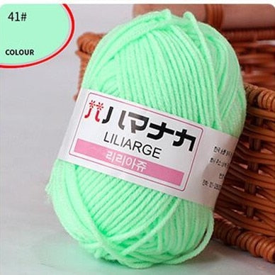 Milk Sweet Soft Cotton Baby Knitting Wool Yarn Thick Yarn Fiber Velvet Yarn Hand Knitting Wool Crochet Yarn for DIY Sweater