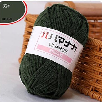 Milk Sweet Soft Cotton Baby Knitting Wool Yarn Thick Yarn Fiber Velvet Yarn Hand Knitting Wool Crochet Yarn for DIY Sweater