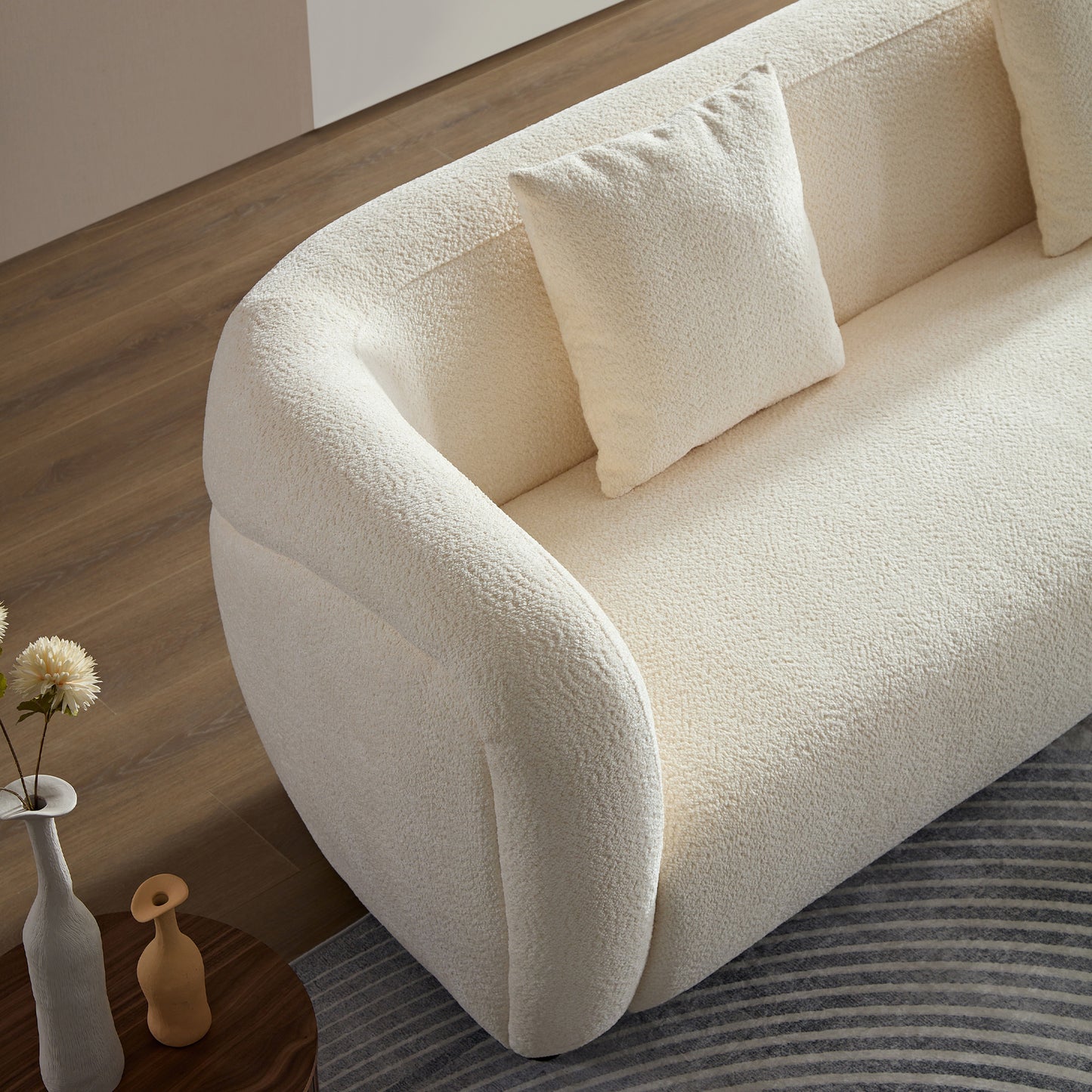 WKS6 white color plush sofa, 88.89* 35.04* 28.74