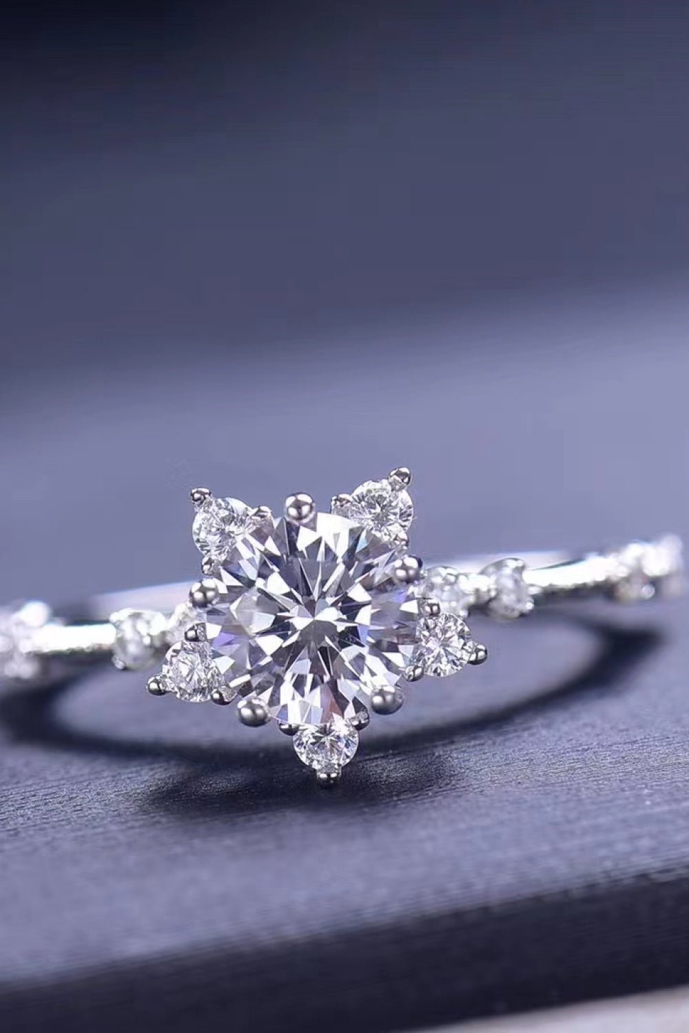 1 Carat Moissanite 6-Prong Ring - DunbiBeauty, LLC