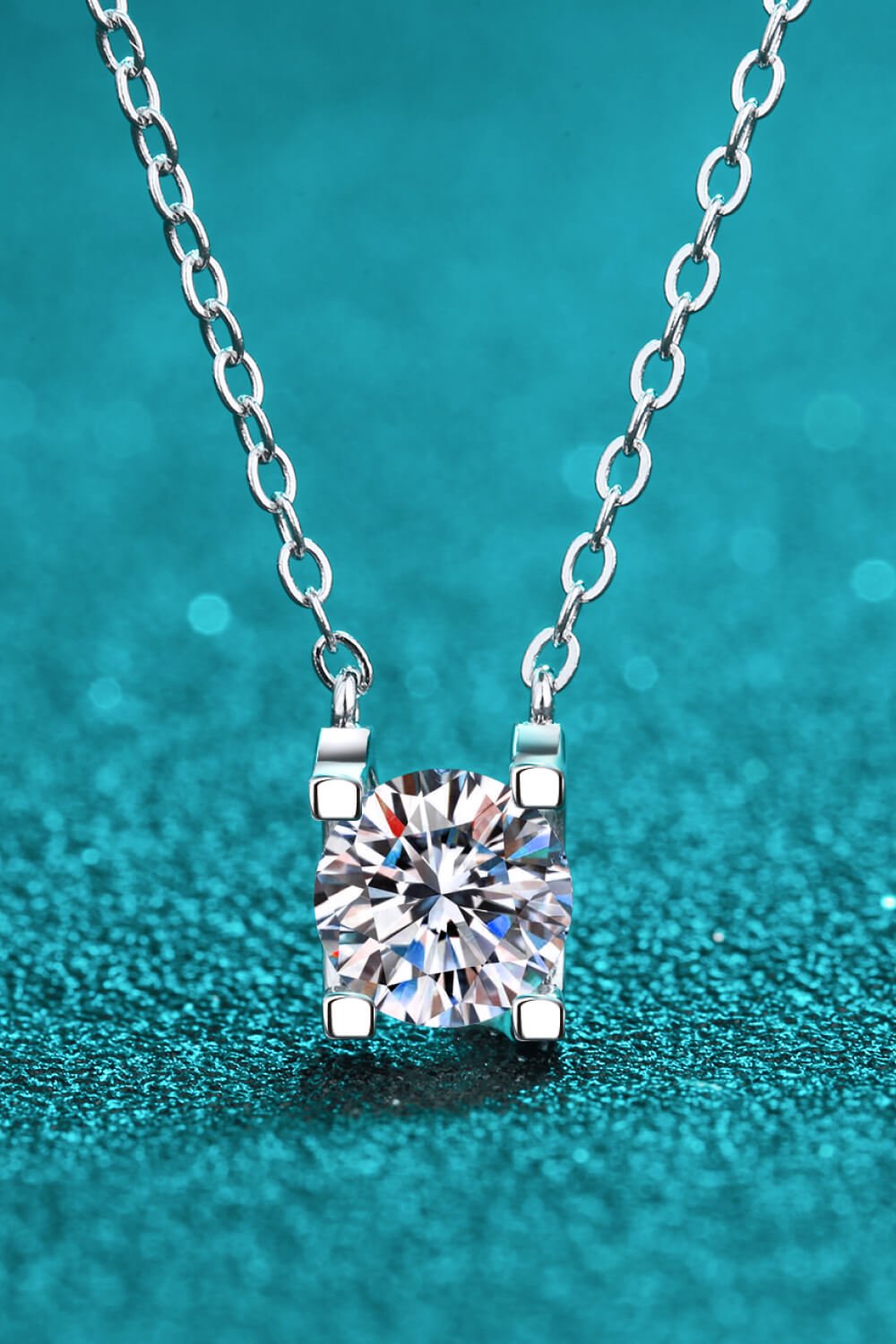 1 Carat Moissanite Chain Necklace - DunbiBeauty, LLC