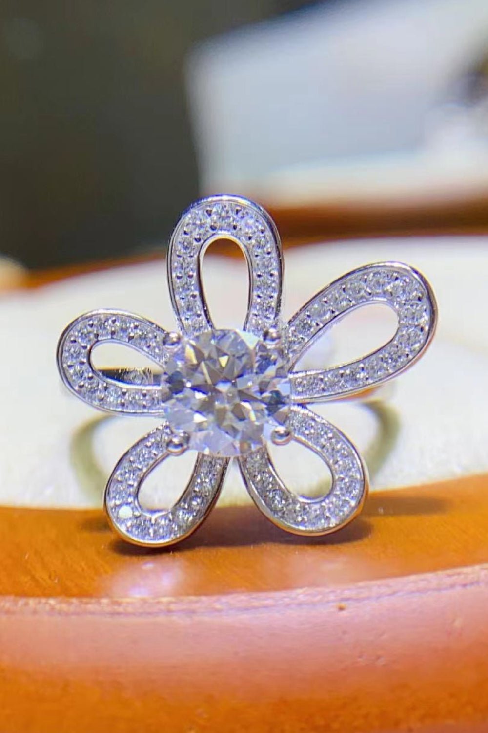 1 Carat Moissanite Flower-Shape Open Ring - DunbiBeauty, LLC