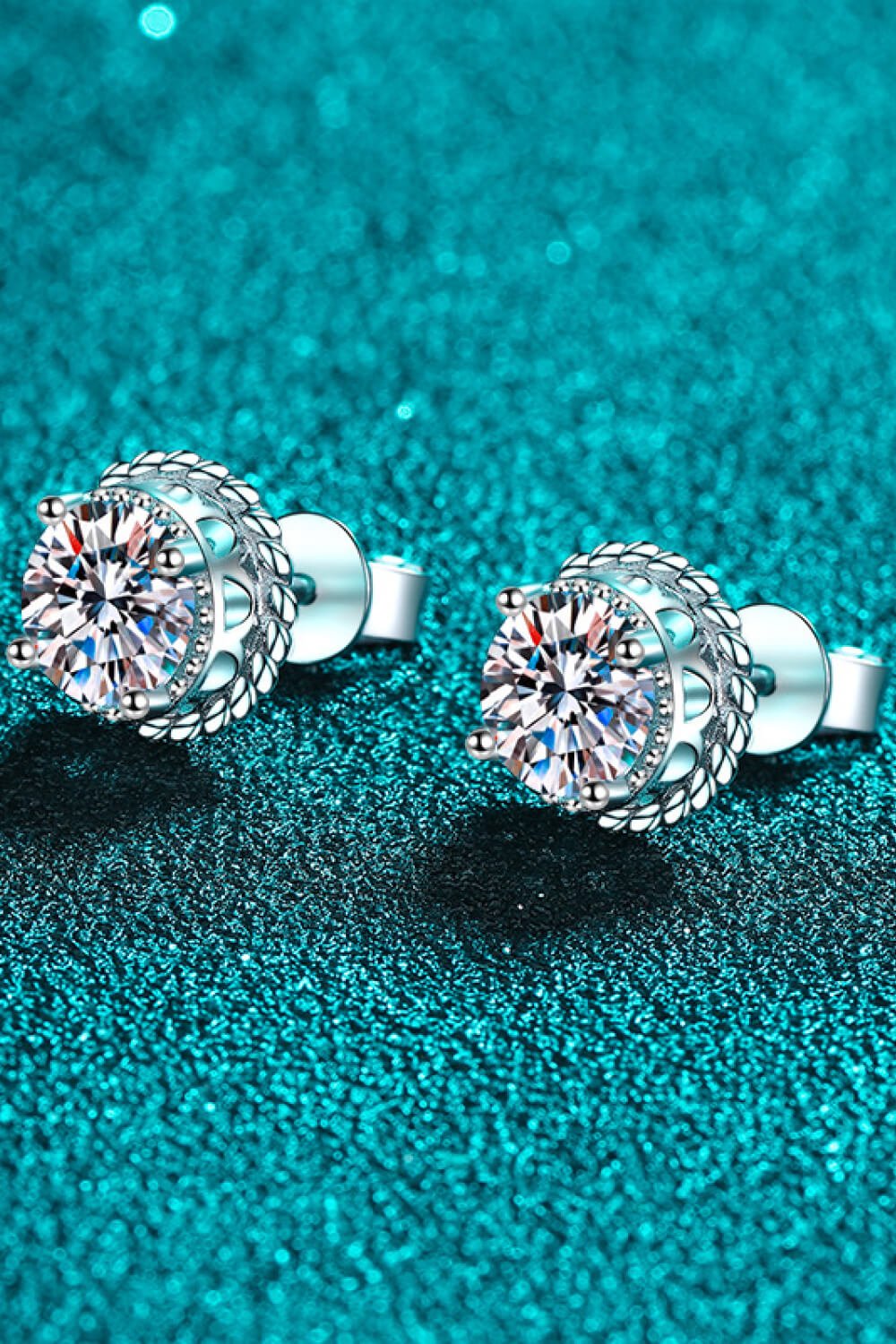 1 Carat Moissanite Rhodium-Plated Round Stud Earrings - DunbiBeauty, LLC