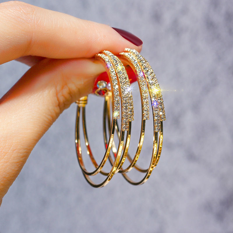 Women's Alloy Diamond C Shaped Hoop Earrings nihaodropshipping