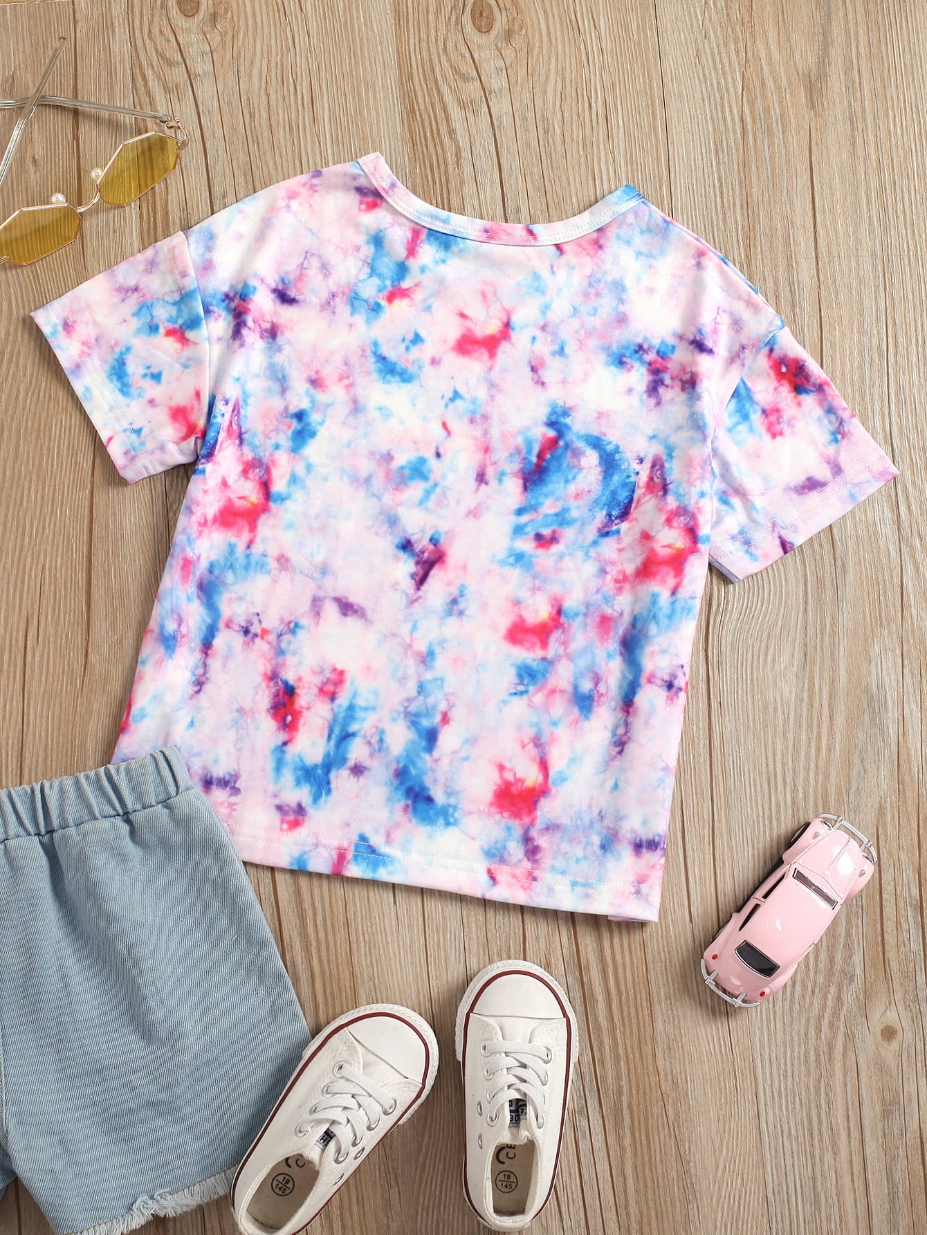 Graphic Tie-Dye Round Neck Short Sleeve Tee