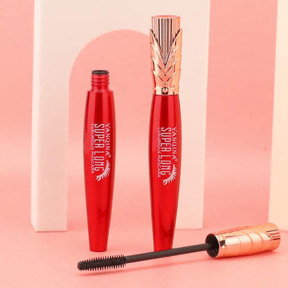 Waterproof And Sweatproof Crown Head 4D Mascara