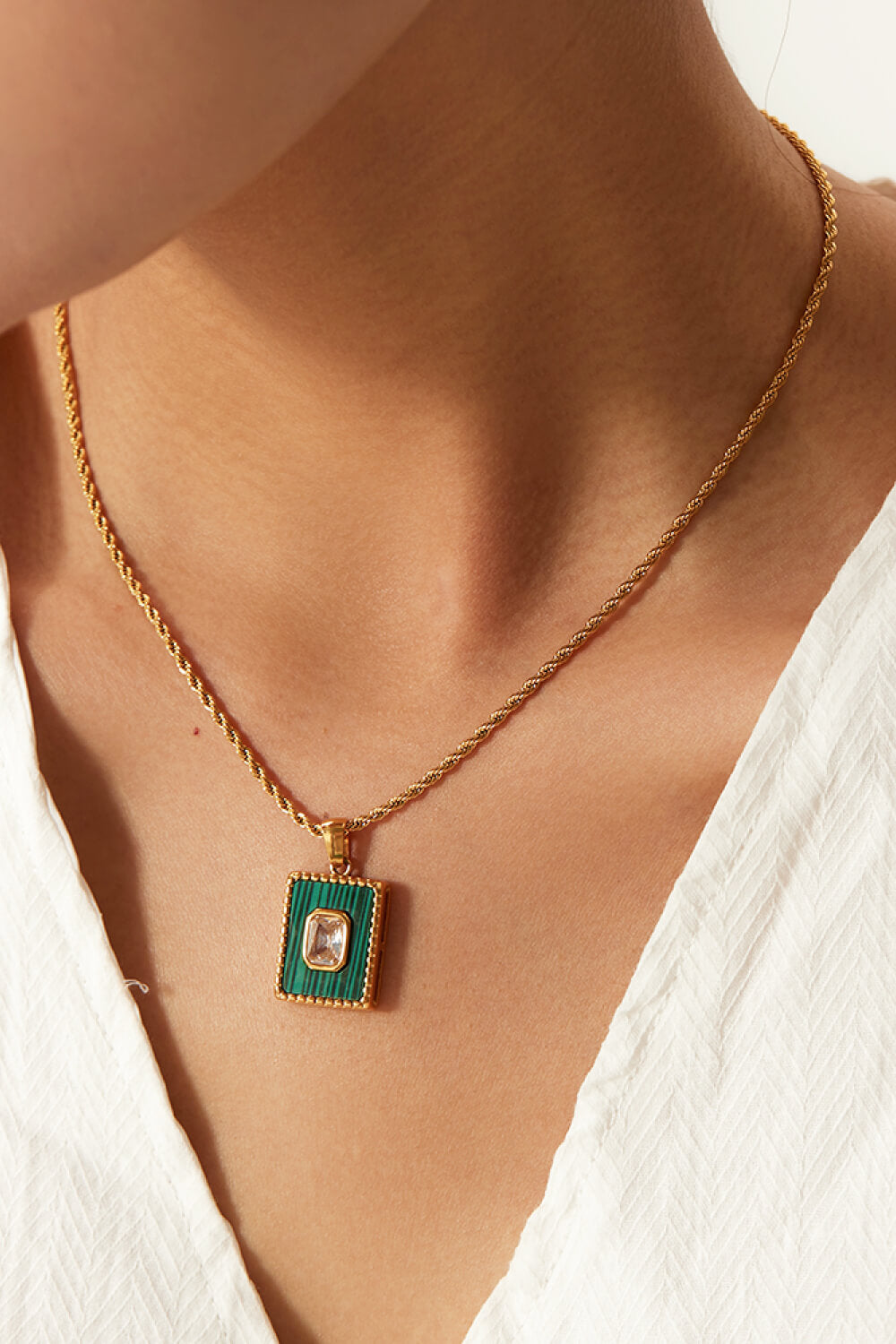 Square Pendant Twisted Chain Necklace Trendsi