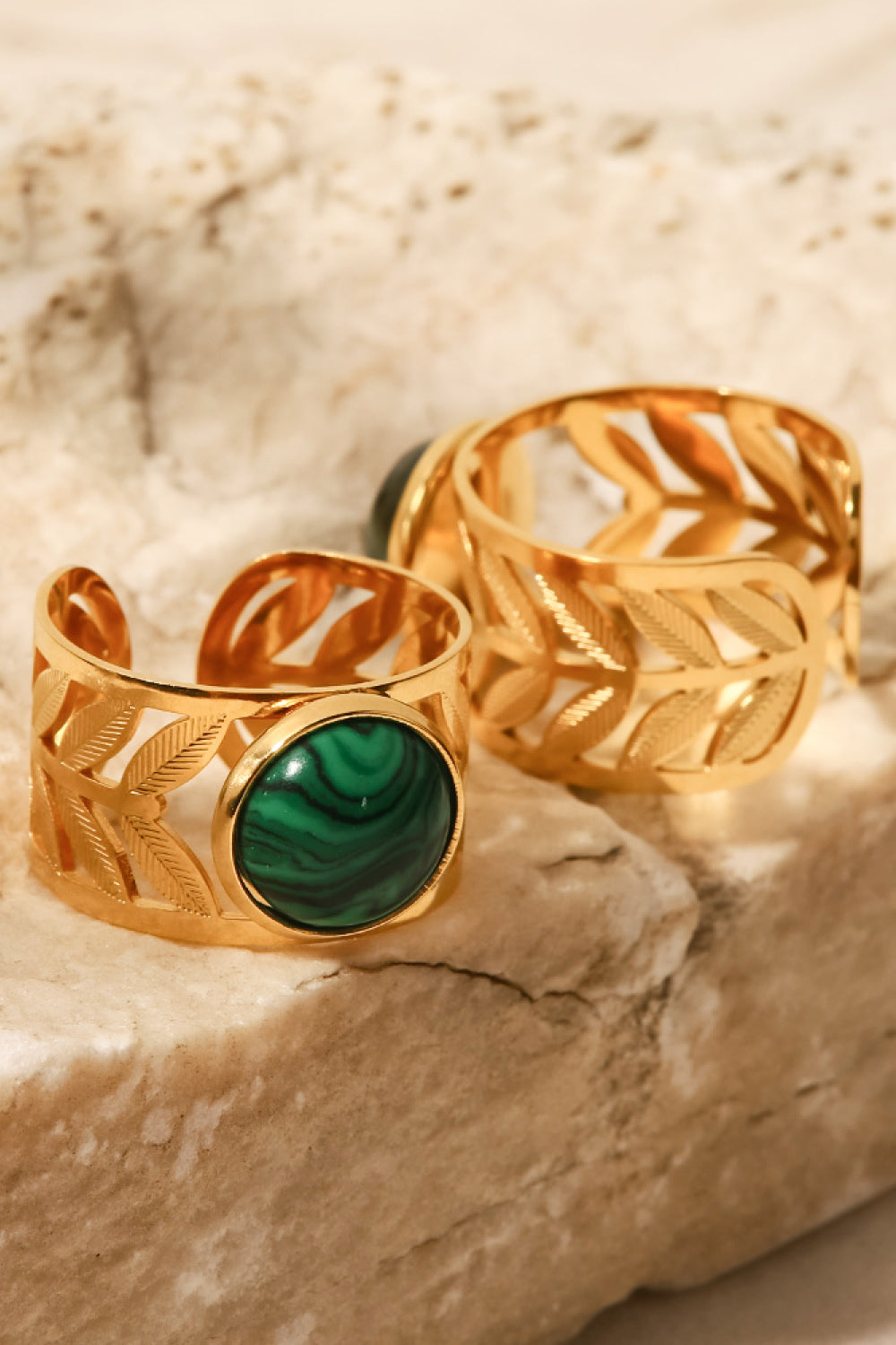 18k Gold Plated Malachite Leaf Ring Trendsi