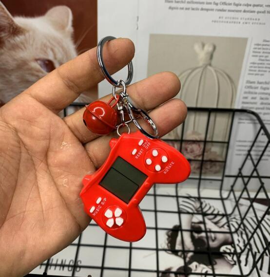 ⚠️🚨🔊 Retro Game Console Keychain Built-in 7 Games Zendrop