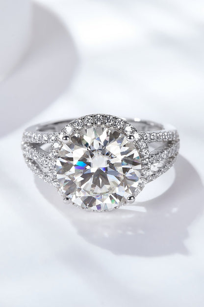 5 Carat Moissanite Split Shank Ring - DunbiBeauty, LLC