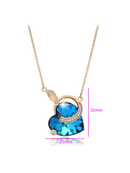 A delicate temperament fashion simple with light luxury gorgeous imitation crystal love lady dating wear