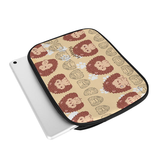 iPad Bag Hedgehog, Kawaii, Animals, Paw Prints, Happy, Cute, Sleepy, Baby Animals, Brown, White (Designed by Dunbi)