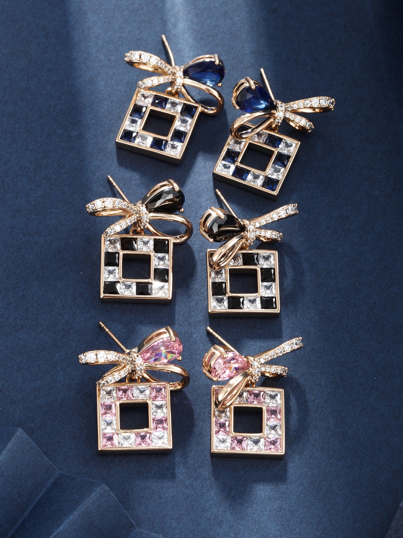 A pair of stylish simple all-in-one imitation jeweled square earrings for women on daily dates for Halloween and Christmas wear