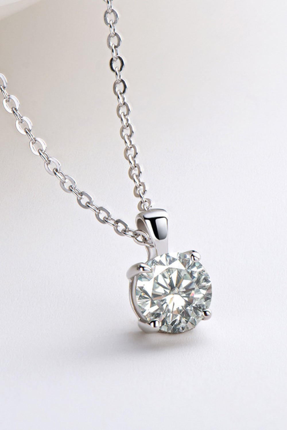 925 Sterling Silver 1 Carat Moissanite Chain-Link Necklace - DunbiBeauty, LLC