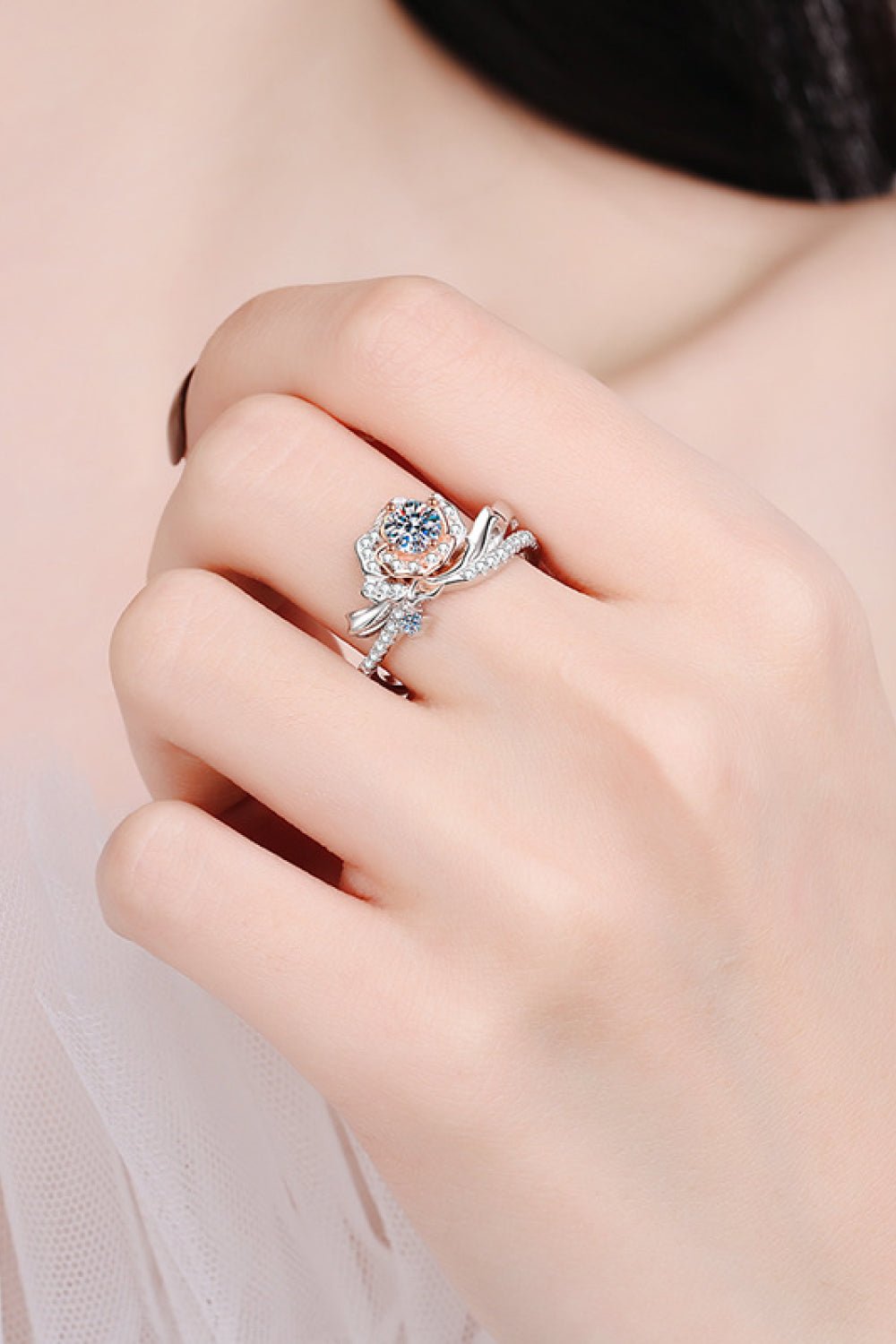 925 Sterling Silver Rose-Shaped Moissanite Ring - DunbiBeauty, LLC