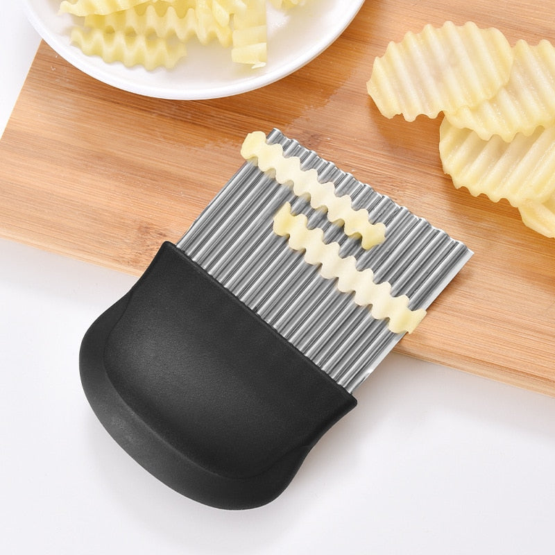 Stainless Steel Potato Chip Slicer Vegetable Fruit Crinkle Wavy Slicer Knife Potato Cutter Kitchen French Fries Maker Tools Dsers