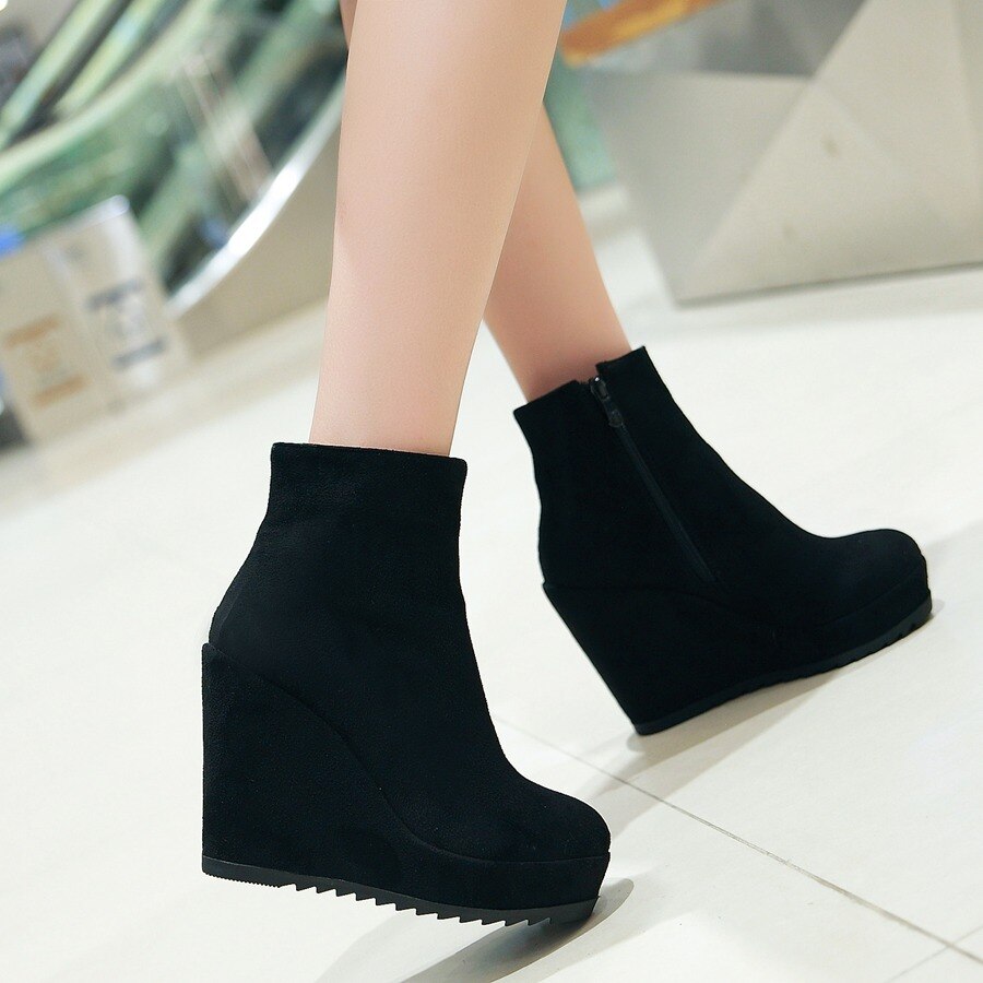 Platform Round Toed Wedge Heel Boots nihaodropshipping