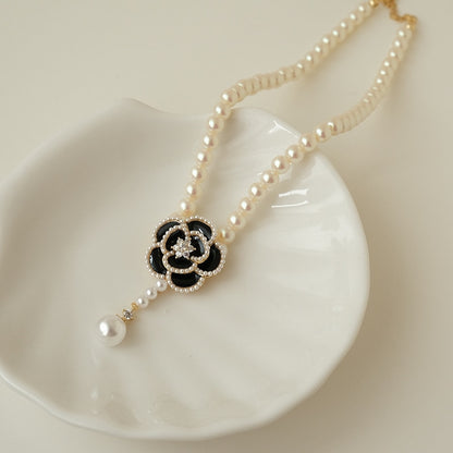 Women's Rose and Pearl  Vintage Style Necklace Dsers