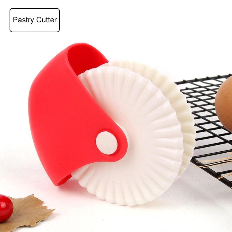 Pizza Pastry Wheel Pie Pastry Cutter DIY Dough Cutting Tools Lattice Rolling Cutter Decoration Baking Tools Kitchen Gadgets Dsers