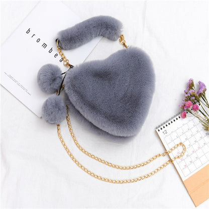 Women's Fuzzy Heart Shaped Plush Handbag Dsers