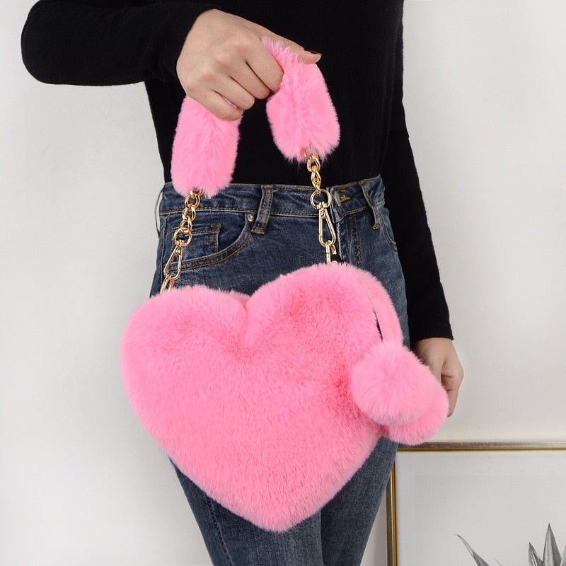 Women's Fuzzy Heart Shaped Plush Handbag Dsers