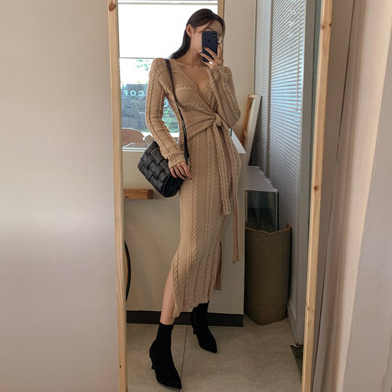 Women's Sweater Dress Korean Version Sexy V-neck Long-Sleeved Tie Knitted Dress Clothing Autumn Winter Elegant Women's Dsers