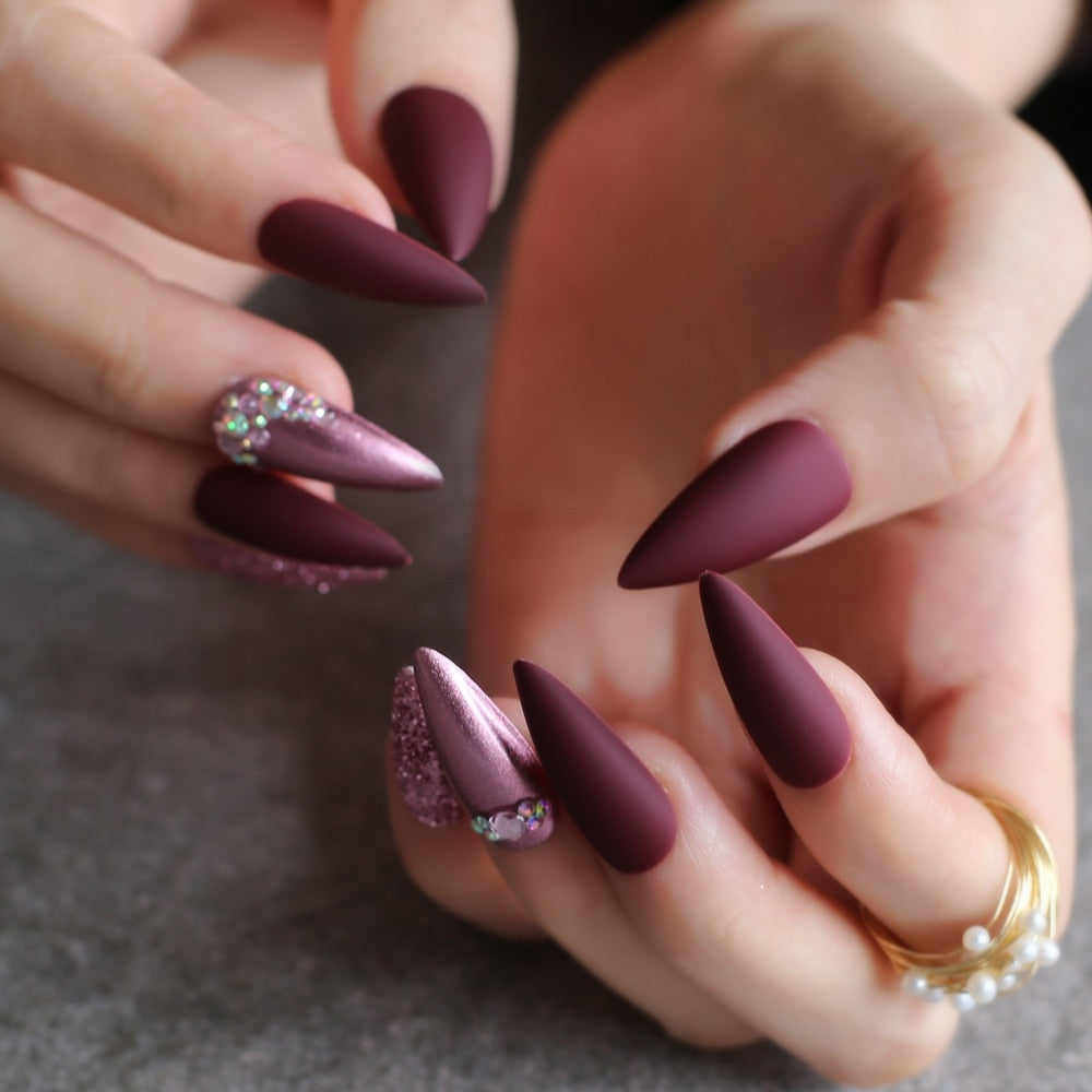 Women's Stiletto Press On Nails with Gems and Glitter Dsers