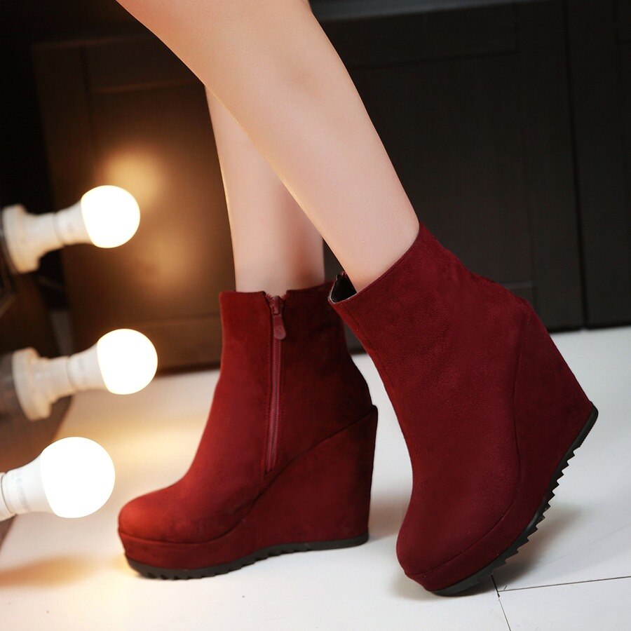 Platform Round Toed Wedge Heel Boots nihaodropshipping