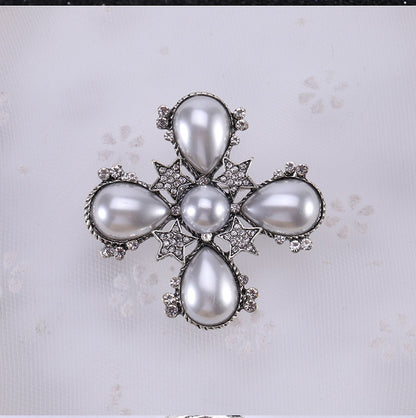 Women's Dangle Baroque Variety Brooches Dsers