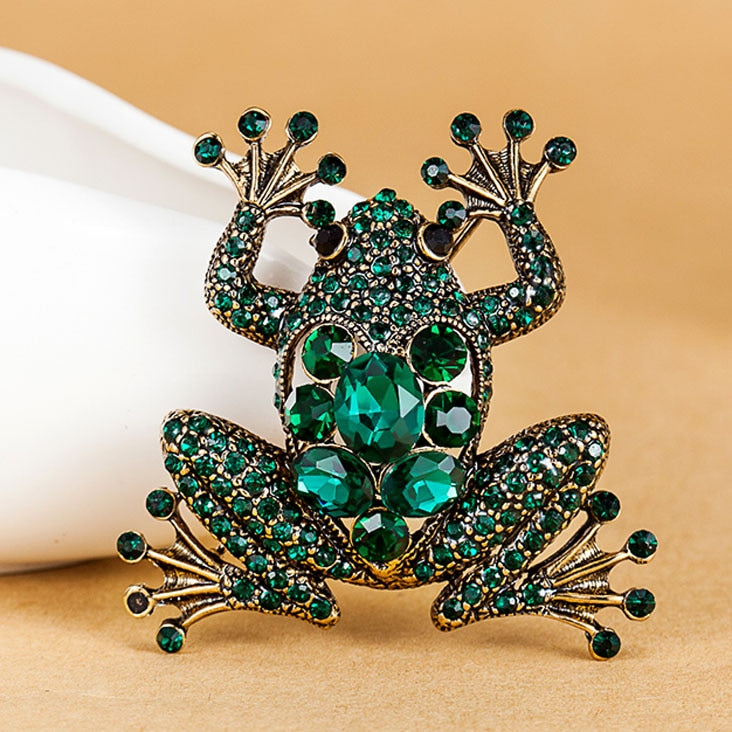 Green Gem Frog Brooch Dsers