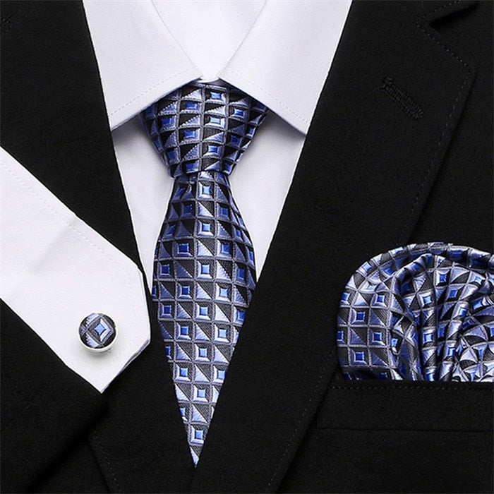 Men's Silk Tie Handkerchief and Cufflinks Set Dsers