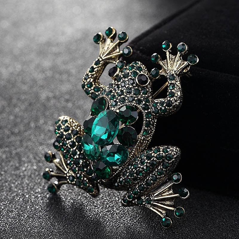 Green Gem Frog Brooch Dsers