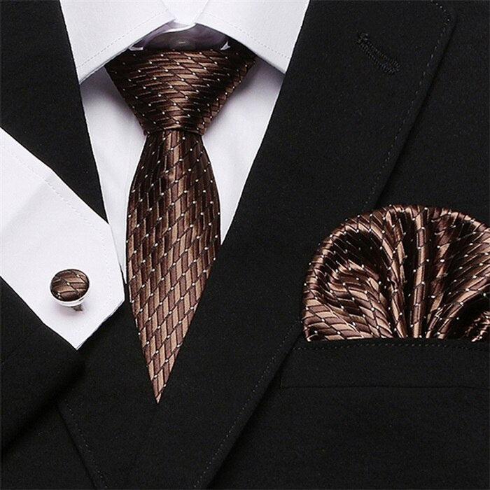 Men's Silk Tie Handkerchief and Cufflinks Set Dsers