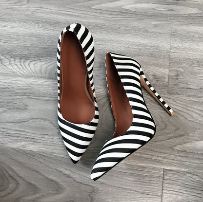 Women's Black and White Striped Pointed Toed Stilettos Dsers