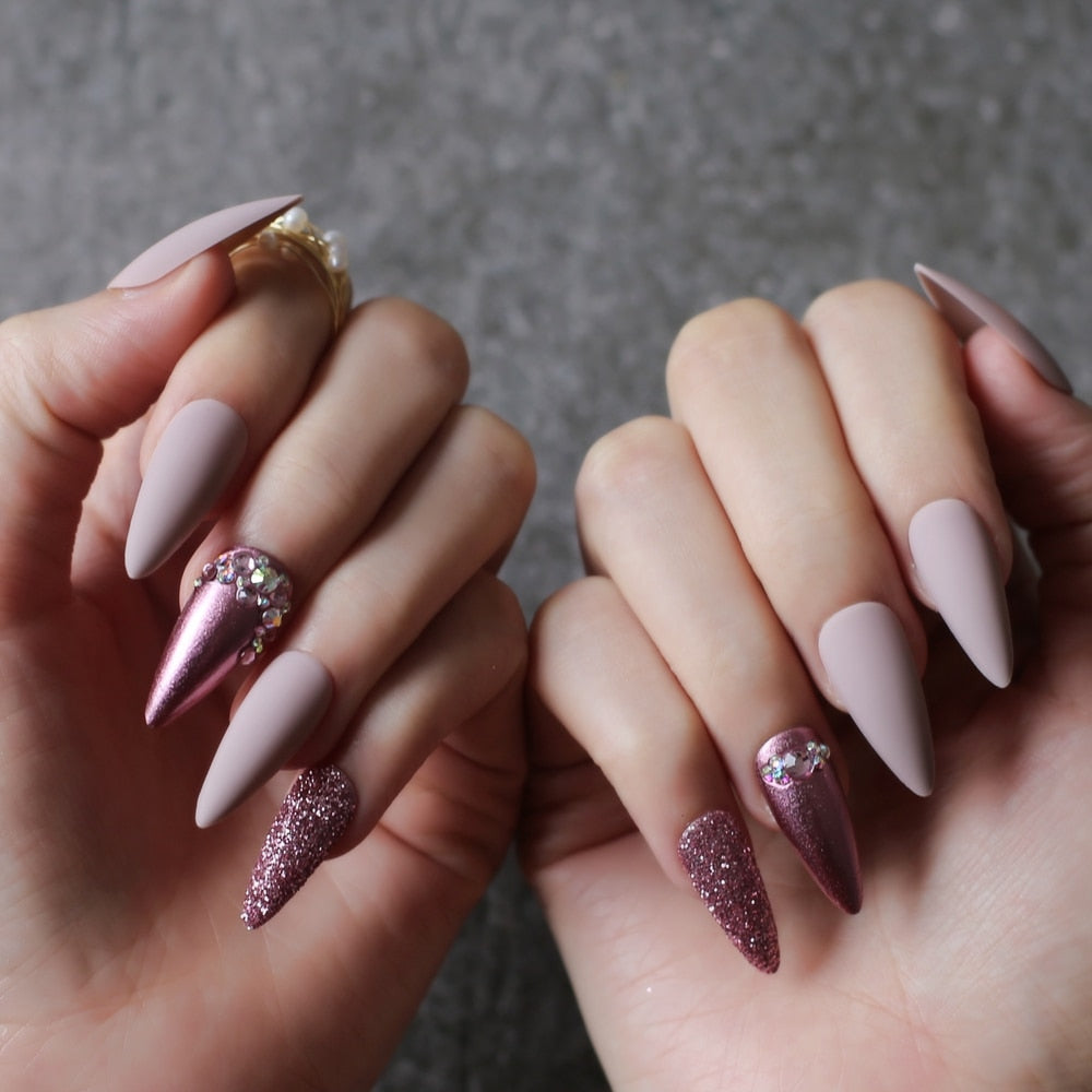 Women's Stiletto Press On Nails with Gems and Glitter Dsers