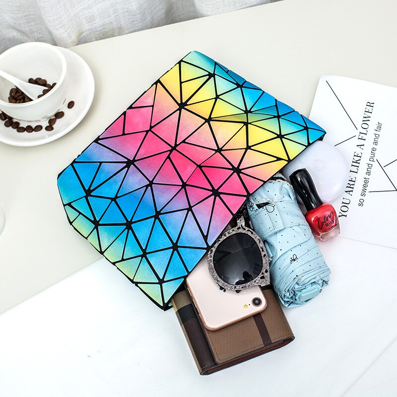 Women's Geometric Chain Bag Holographic Dsers