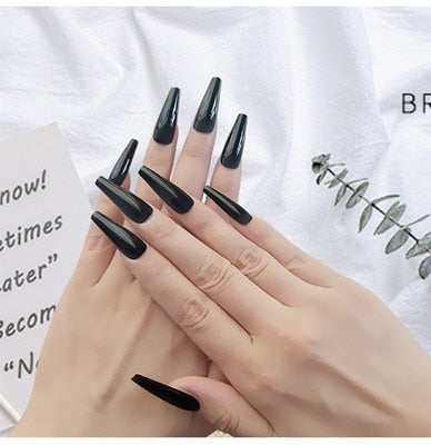 Nail Art Fake Nails Stiletto Tips Clear Press on Long False with Glue Coffin Stick Display Full Cover Artificial Designs Matte Dsers