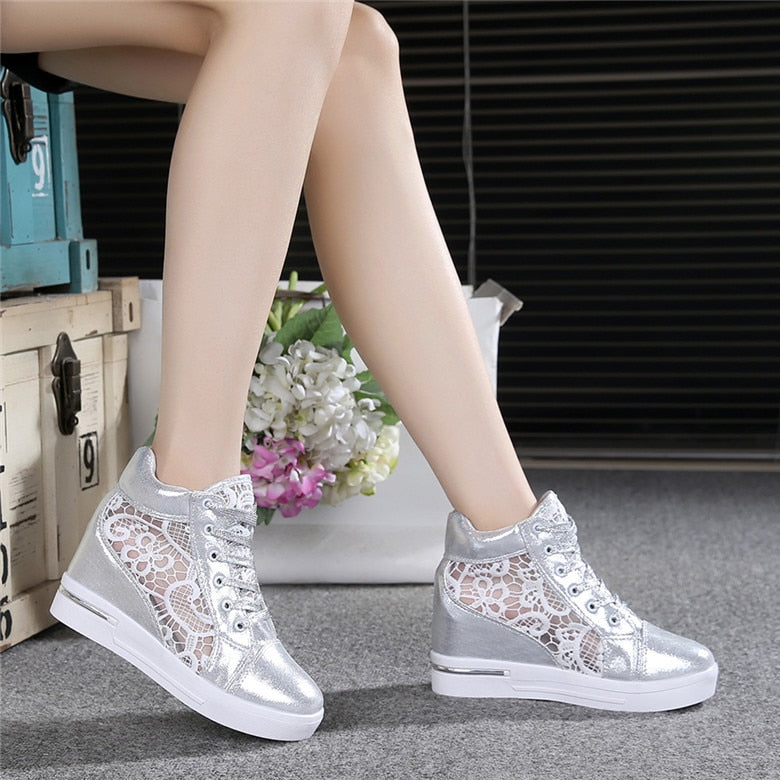 Summer Women Lace Casual Shoes Woman Breathable Mesh Sneakers Flats Lace Loafers High Heels Platform Wedges Ladies Creepers Dsers