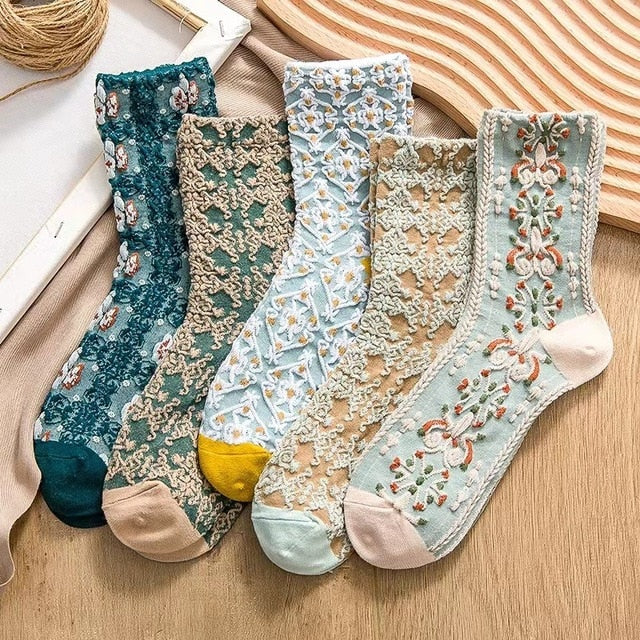 5 Pairs/ Lot Woman Socks Harajuku Retro Embroidery Spring Kawaii Cute Socks Lolita Socks Lace Flower Crew Socks Christmas Gift