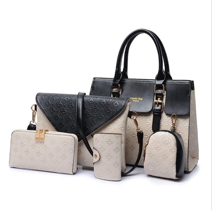 A set of Luxury Leather Handbags Black - DunbiBeauty, LLC