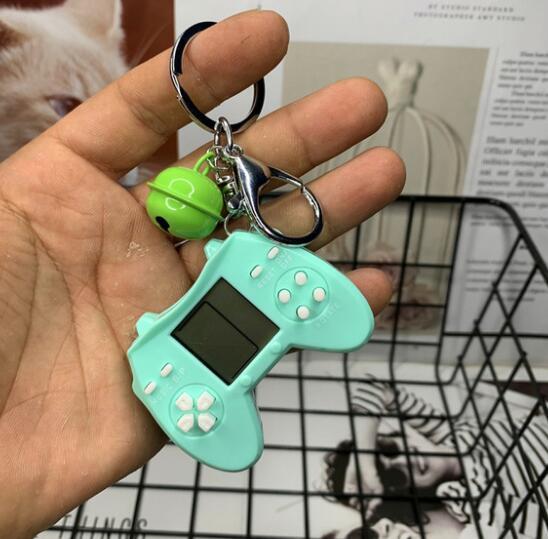 ⚠️🚨🔊 Retro Game Console Keychain Built-in 7 Games Zendrop