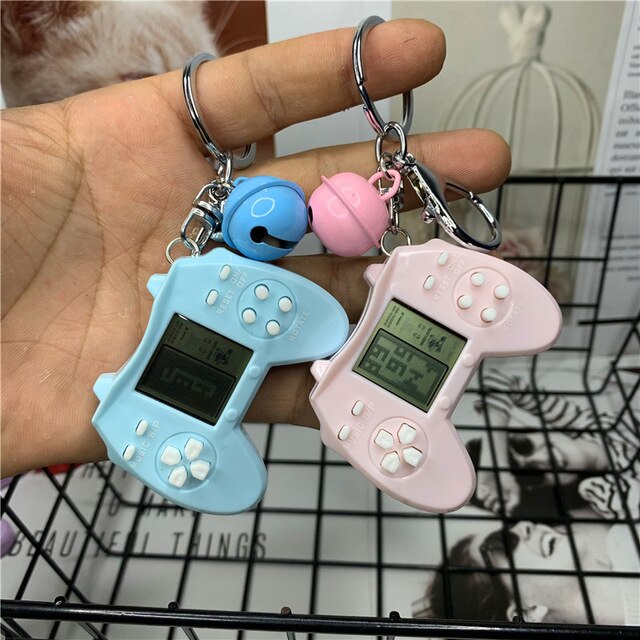 ⚠️🚨🔊 Retro Game Console Keychain Built-in 7 Games Zendrop