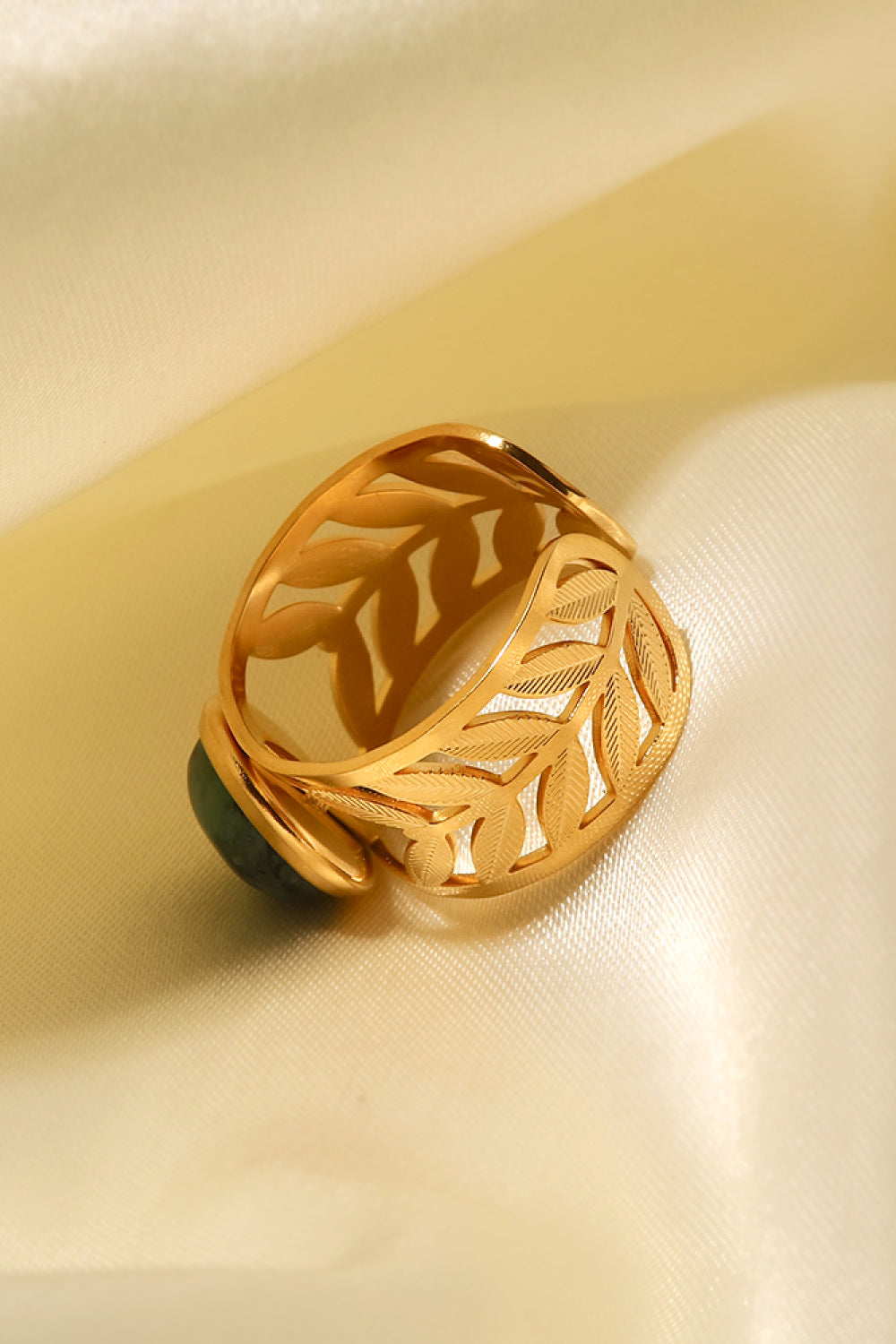 18k Gold Plated Malachite Leaf Ring Trendsi