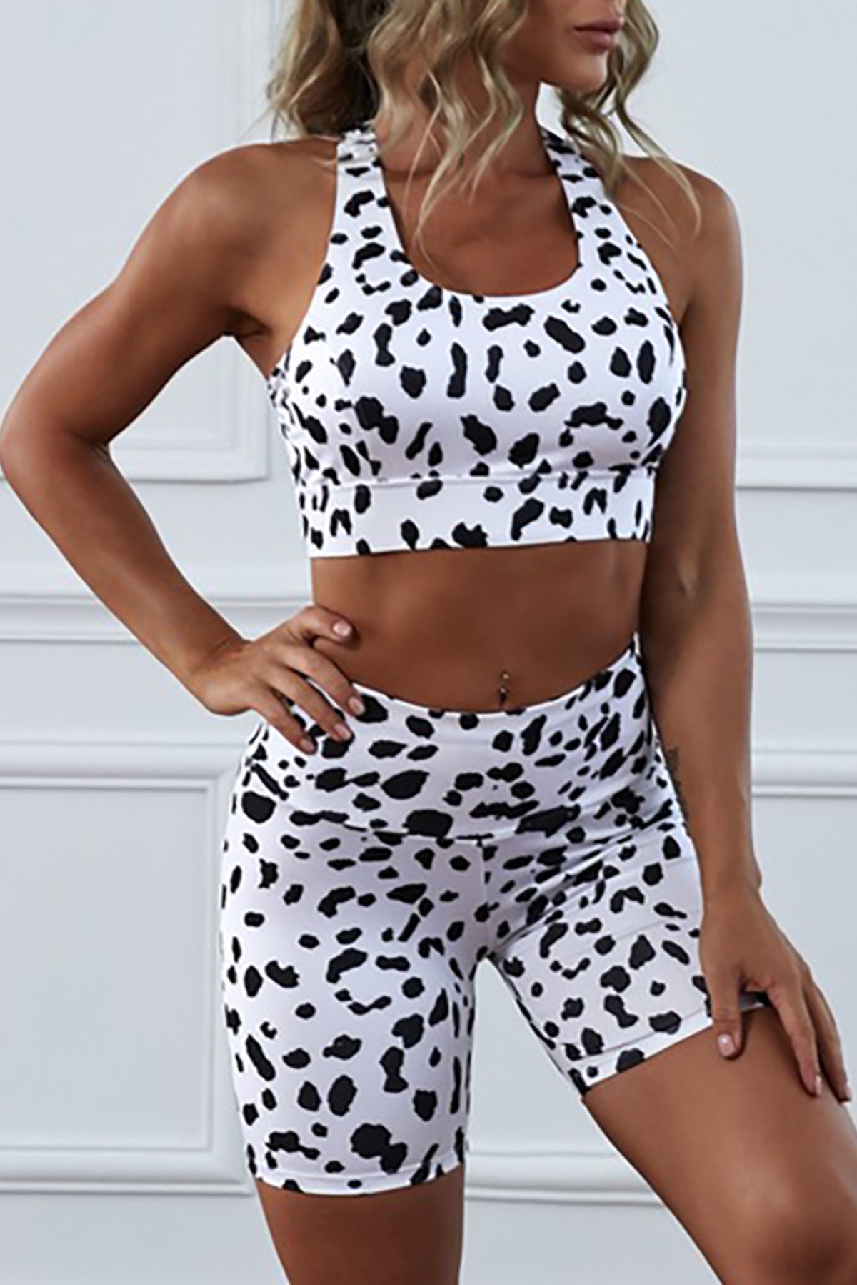 Animal Yoga Activewear Fitness Shorts Set - DunbiBeauty, LLC