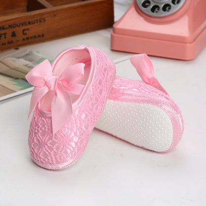 Baby Girl's Shoes for 0 to 12 Months Lace with Bows - DunbiBeauty, LLC