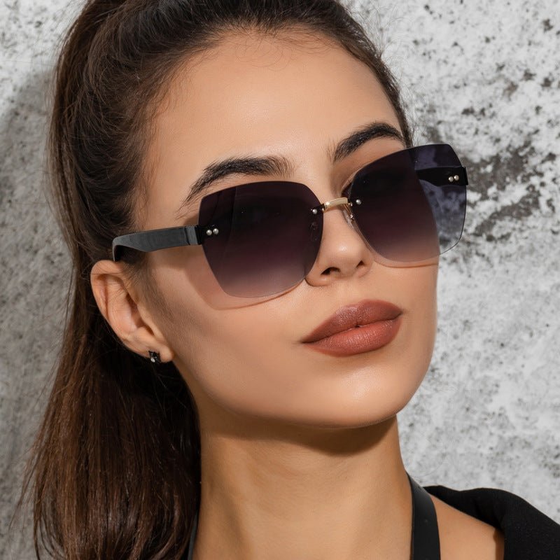 Big Frame Gradient Sunglasses - DunbiBeauty, LLC